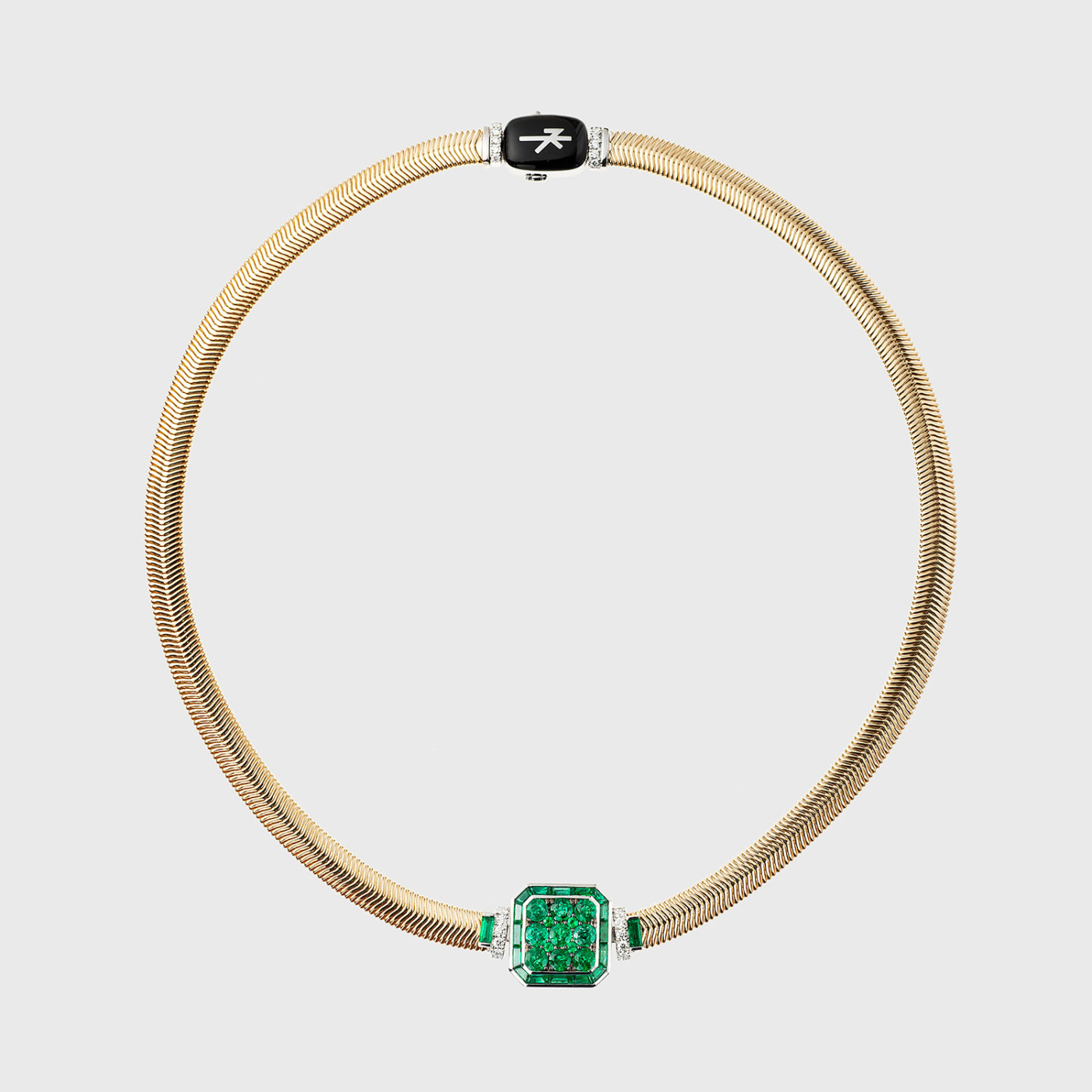 Yellow gold chain necklace with emeralds and white diamonds