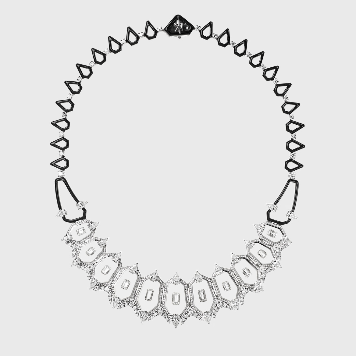 White gold necklace with white diamonds in translucent and black enamel