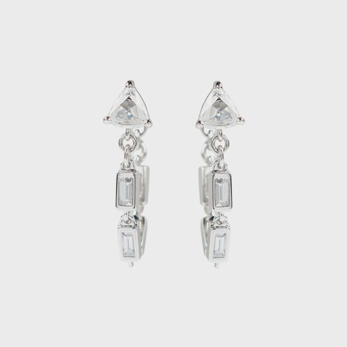 White gold small earrings with trillion white diamonds and white diamond baguettes