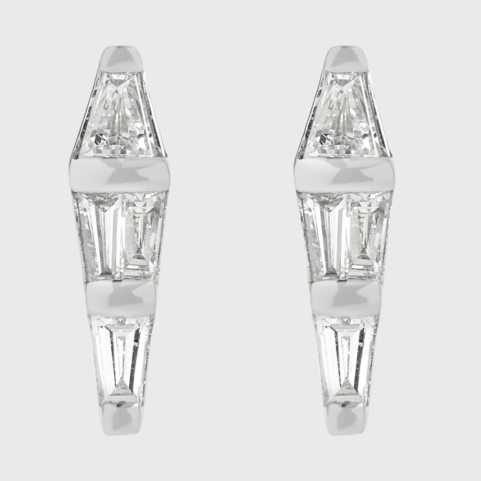 White gold stud earrings with white diamond baguettes