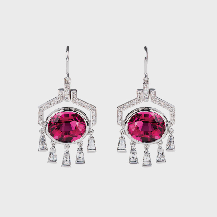 White gold earrings with white diamonds and rubellites