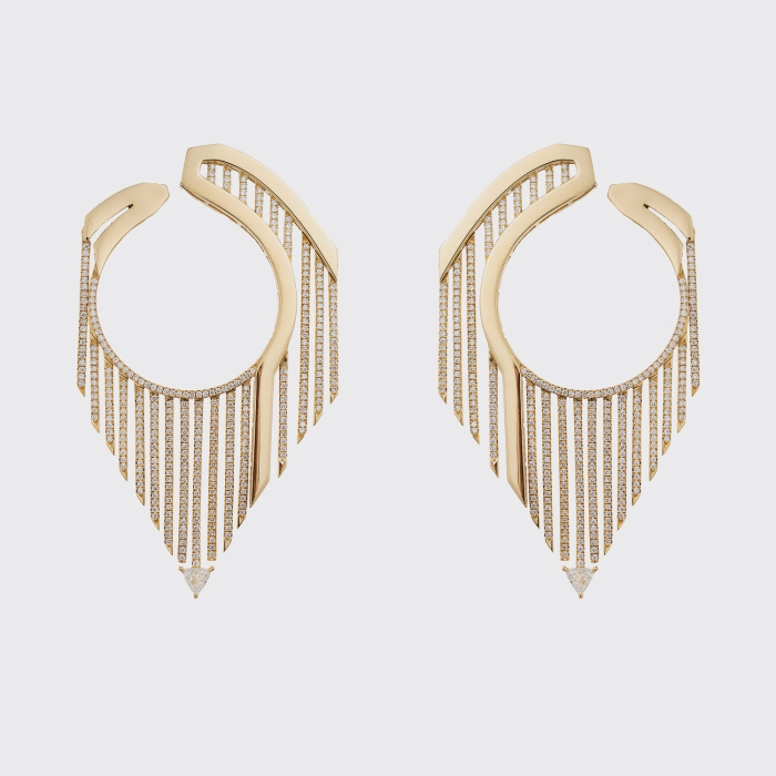 Yellow gold fringe earrings with white diamonds