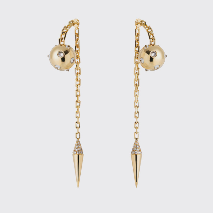 Yellow gold chain long earrings with white diamonds