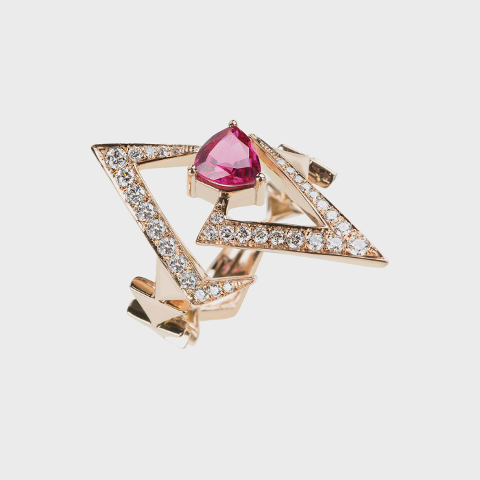Rose gold ring with white diamonds and ruby