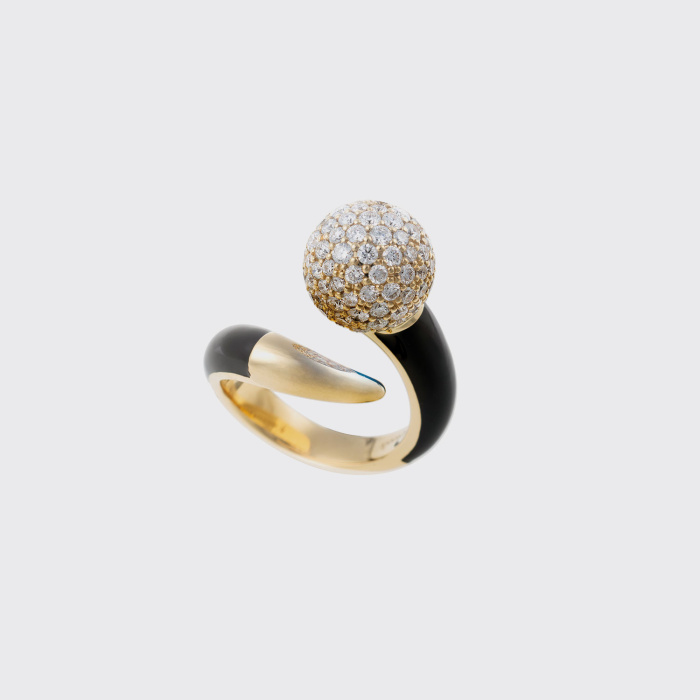 Yellow gold open ring with white diamonds and black enamel