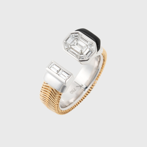 Yellow gold chain open ring with white diamonds and black enamel