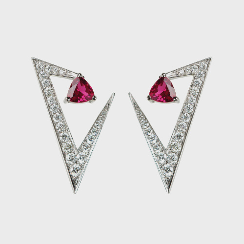 White gold earrings with white diamonds and rubies