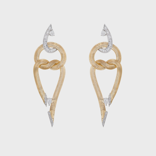 Yellow gold chain earrings with white diamonds