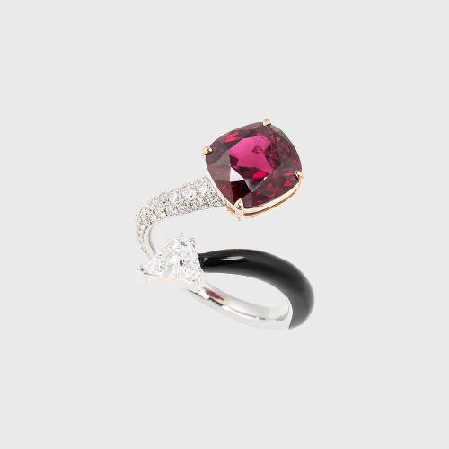 White gold ring with ruby, white diamonds and black enamel