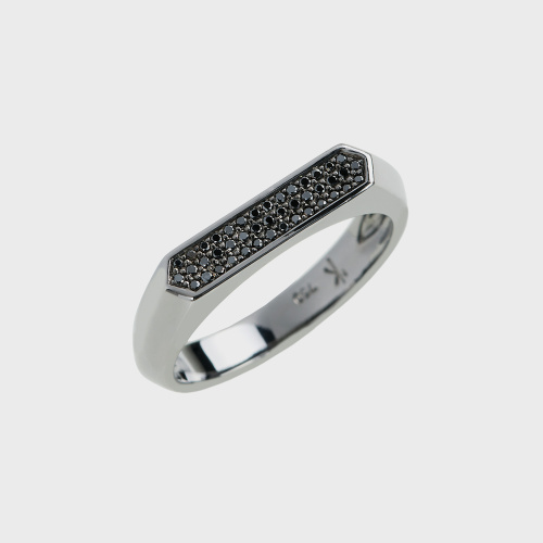 Black gold band ring with black diamonds