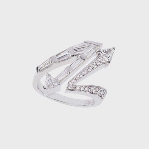 White gold ring with white diamonds
