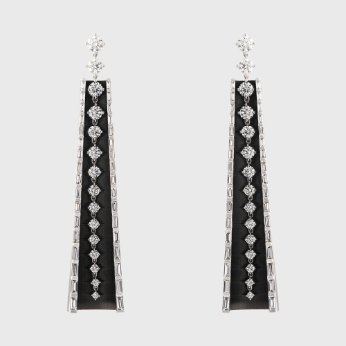 Blackened white gold long earrings with round white diamonds and white diamond baguettes